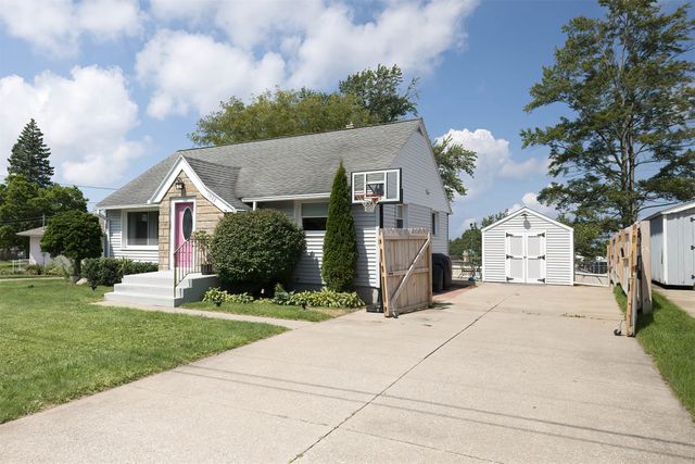 1022 W GRANDVIEW Boulevard, Erie, PA 16509