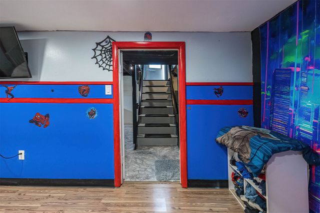 1022 W GRANDVIEW Boulevard, Erie, PA 16509