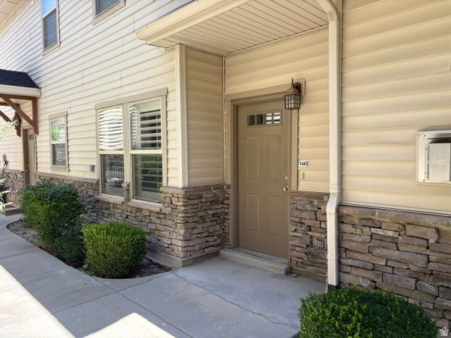 1445 W STONE MEADOW DR, West Jordan, UT 84088