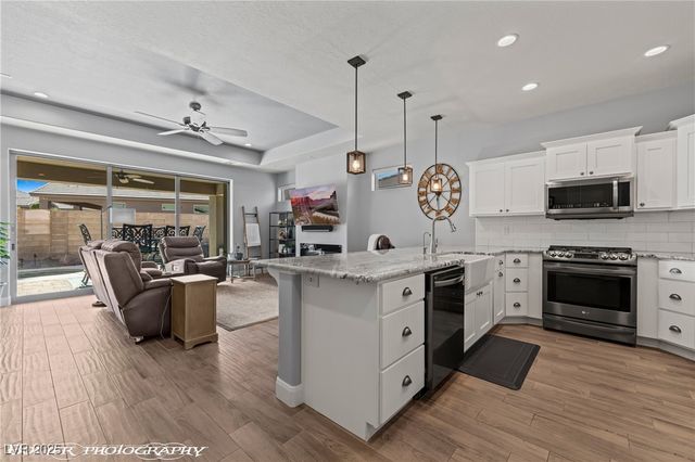 60 Dancing Sky Trail, Mesquite, NV 89027