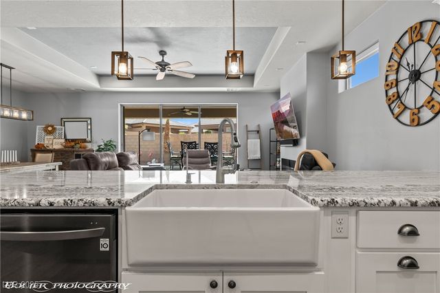 60 Dancing Sky Trail, Mesquite, NV 89027