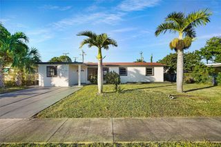 3613 SW 1st Street, Fort Lauderdale, FL 33312