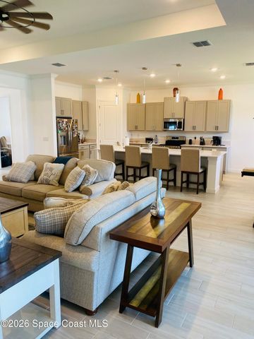 1424 Blessed Isles Drive NW, Palm Bay, FL 32907