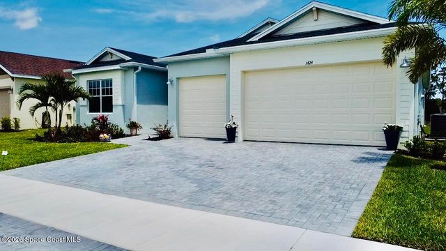 1424 Blessed Isles Drive NW, Palm Bay, FL 32907