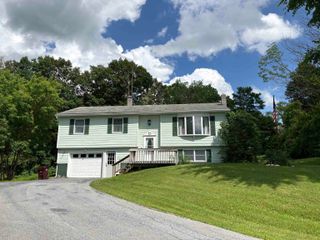 420 Gore Road, Bennington, VT 05201