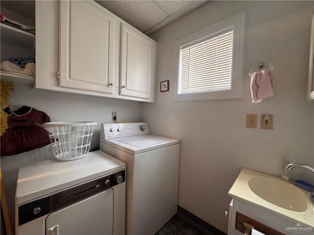 1433 E Daytona Drive, Mission, TX 78572