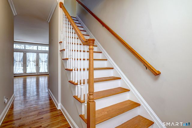 7 Fire Thorn Lane 7, Milford, CT 06461