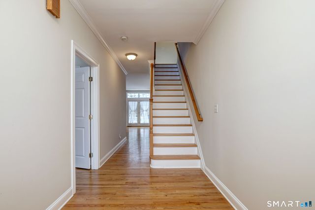 7 Fire Thorn Lane 7, Milford, CT 06461