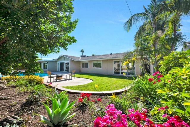 13232 Sandhurst Place, Santa Ana, CA 92705