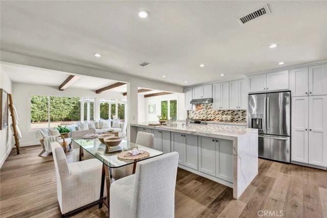 13232 Sandhurst Place, Santa Ana, CA 92705