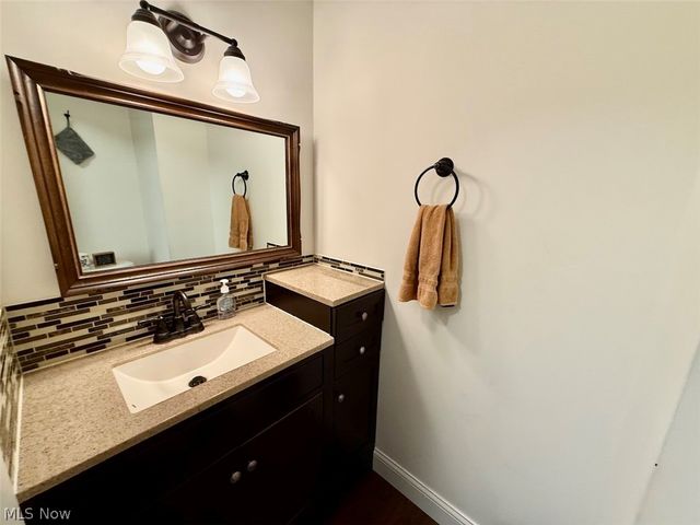 999 Concord Drive, Medina, OH 44256