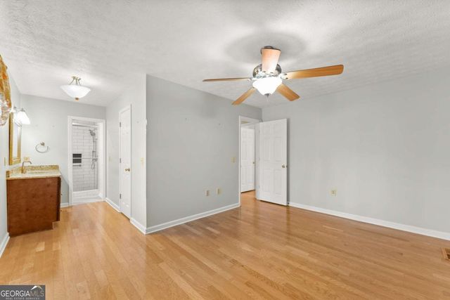 3026 Summer Lake Drive, Gainesville, GA 30506