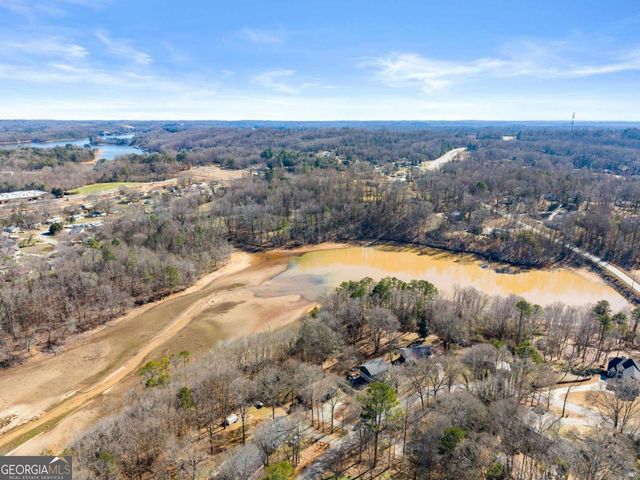 3026 Summer Lake Drive, Gainesville, GA 30506