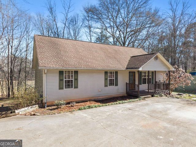 3026 Summer Lake Drive, Gainesville, GA 30506