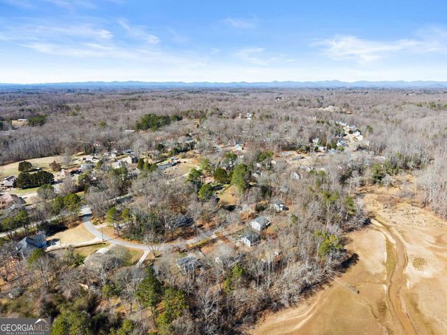 3026 Summer Lake Drive, Gainesville, GA 30506