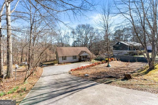 3026 Summer Lake Drive, Gainesville, GA 30506