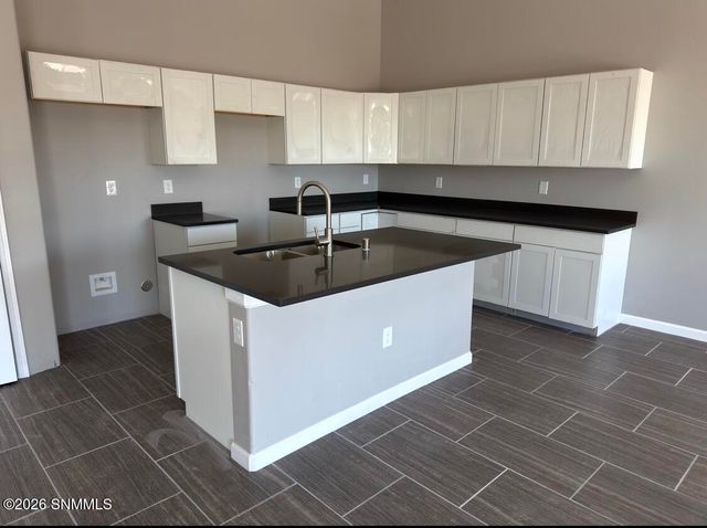 2905 Maddox Loop, Las Cruces, NM 88011