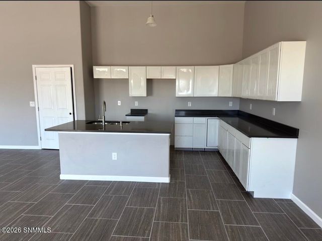 2905 Maddox Loop, Las Cruces, NM 88011