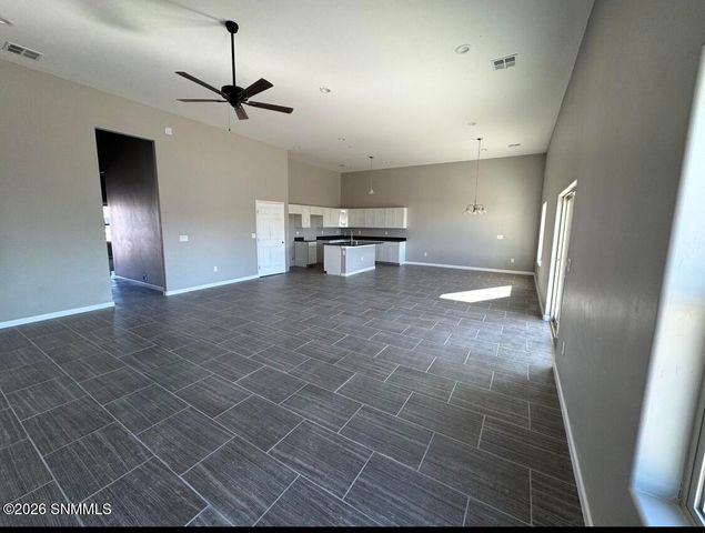 2905 Maddox Loop, Las Cruces, NM 88011
