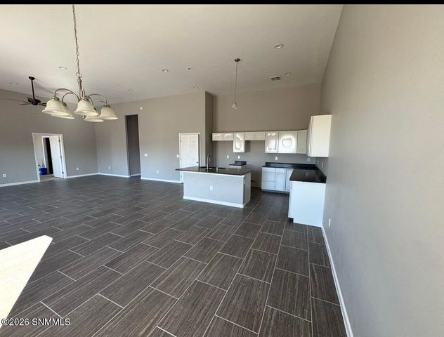 2905 Maddox Loop, Las Cruces, NM 88011