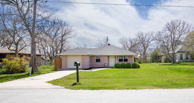 214 E 4th Street, Anna, TX 75409