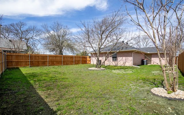 214 E 4th Street, Anna, TX 75409