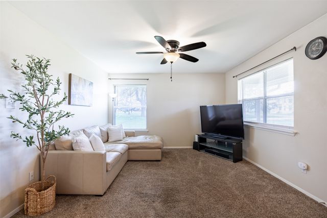 214 E 4th Street, Anna, TX 75409