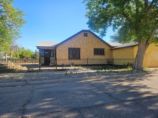600 N Third Street, Belen, NM 87002
