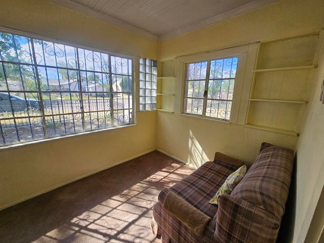 600 N Third Street, Belen, NM 87002