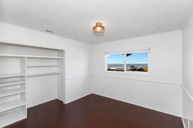 513 Canyon Drive, Solana Beach, CA 92075