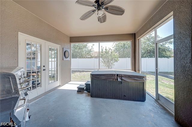 2743 Nature Pointe LOOP, Fort Myers, FL 33905