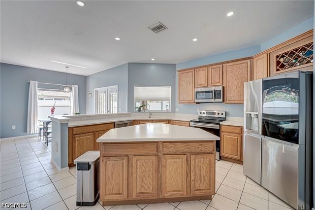 2743 Nature Pointe LOOP, Fort Myers, FL 33905