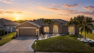 2743 Nature Pointe LOOP, Fort Myers, FL 33905