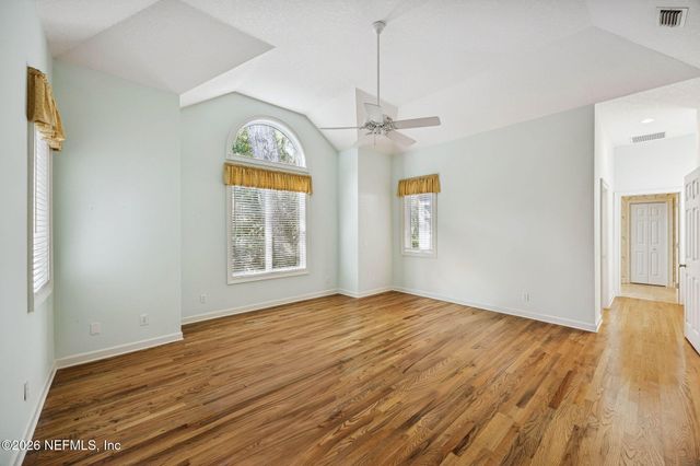 10 HICKORY Lane, Fernandina Beach, FL 32034