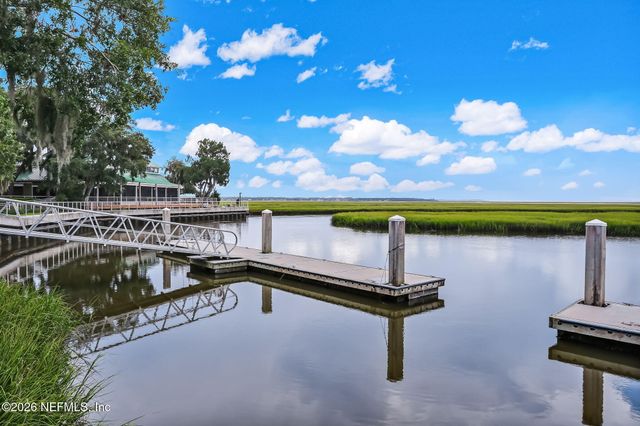 10 HICKORY Lane, Fernandina Beach, FL 32034
