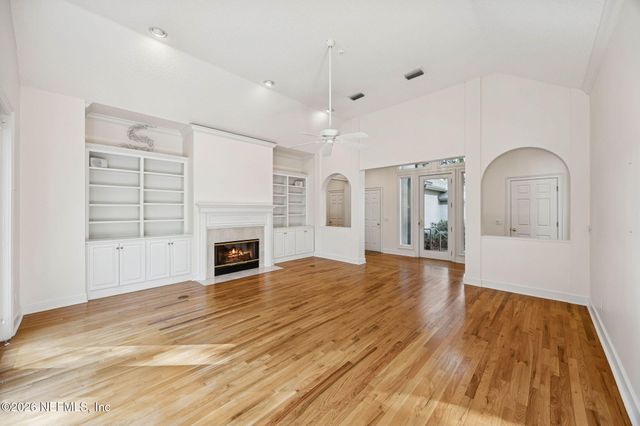 10 HICKORY Lane, Fernandina Beach, FL 32034