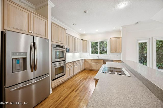 10 HICKORY Lane, Fernandina Beach, FL 32034
