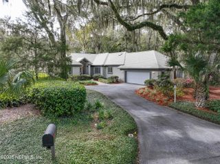 10 HICKORY Lane, Fernandina Beach, FL 32034