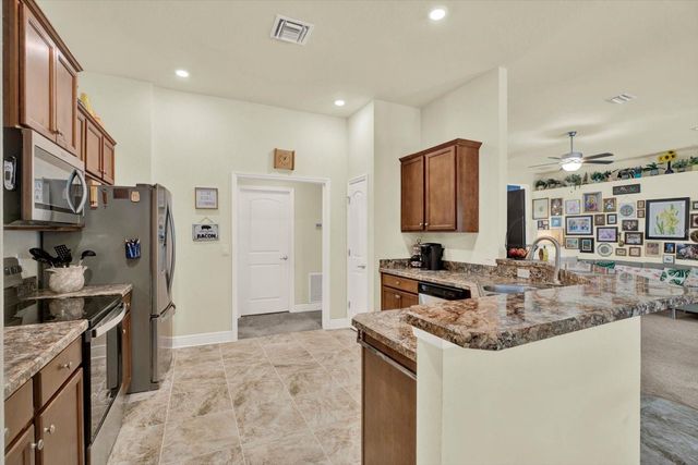 10 CORDIA COURT, Homosassa, FL 34446