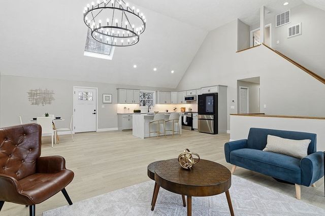 1224 Edgell Rd, Framingham, MA 01701