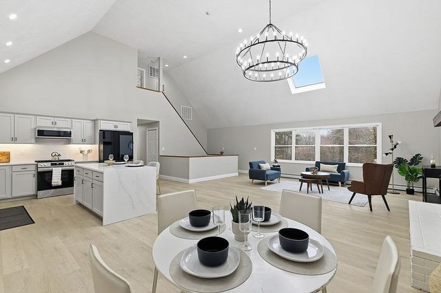 1224 Edgell Rd, Framingham, MA 01701