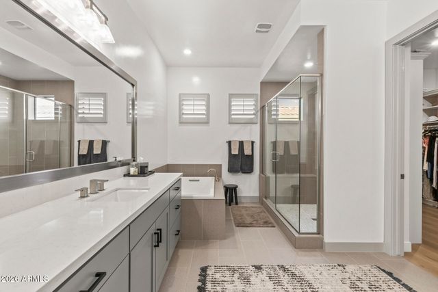 9662 W JJ RANCH Road, Peoria, AZ 85383