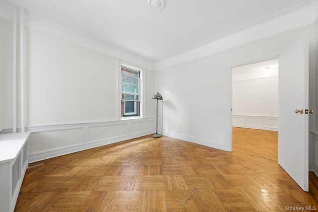 3633 Greystone Avenue, Bronx, NY 10463