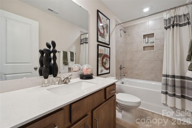 5857 Tuckaseegee Road 04, Charlotte, NC 28208