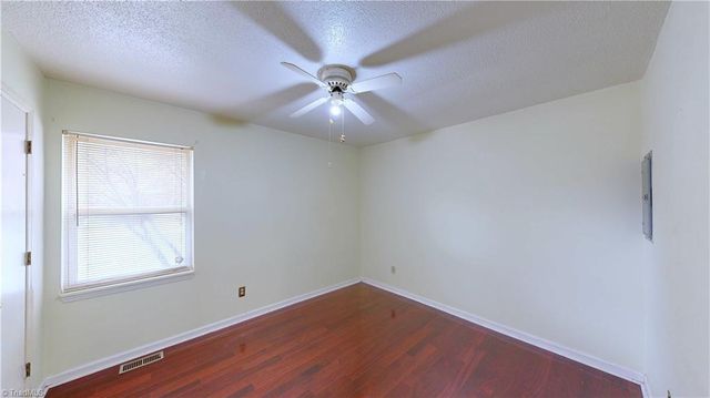 202 JEREMEY Way, High Point, NC 27265