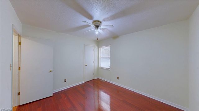 202 JEREMEY Way, High Point, NC 27265