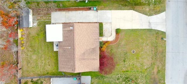 202 JEREMEY Way, High Point, NC 27265
