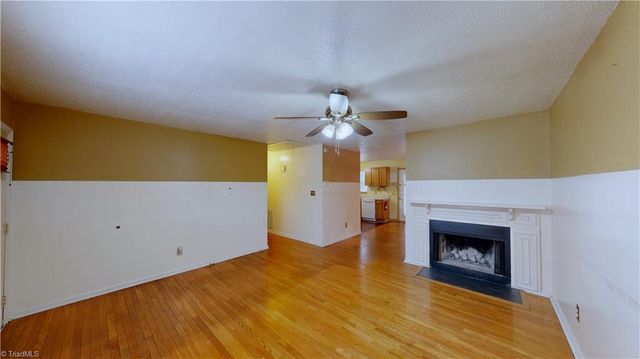 202 JEREMEY Way, High Point, NC 27265