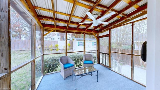 202 JEREMEY Way, High Point, NC 27265