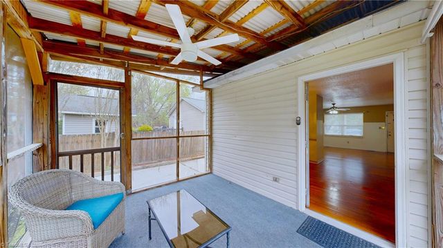 202 JEREMEY Way, High Point, NC 27265
